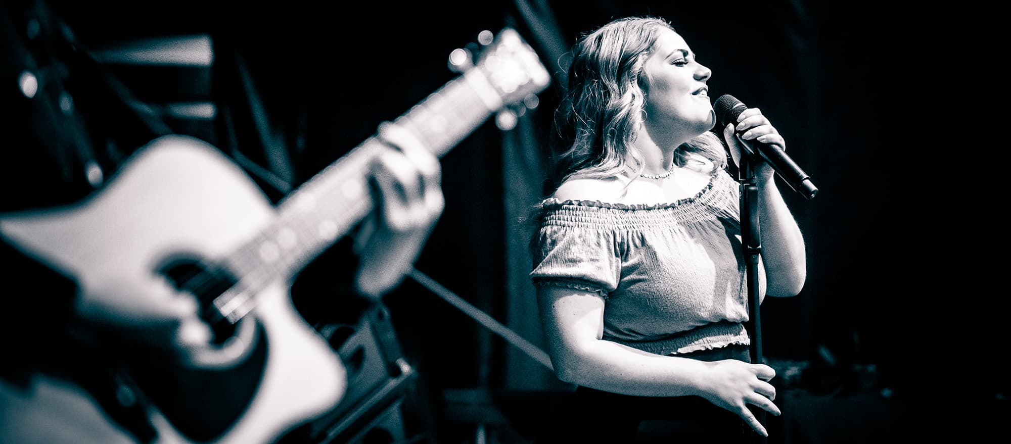 Pleun, Jan Smit, Sharon Doorzon en Memphis Maniacs op festival in Ede, foto 24